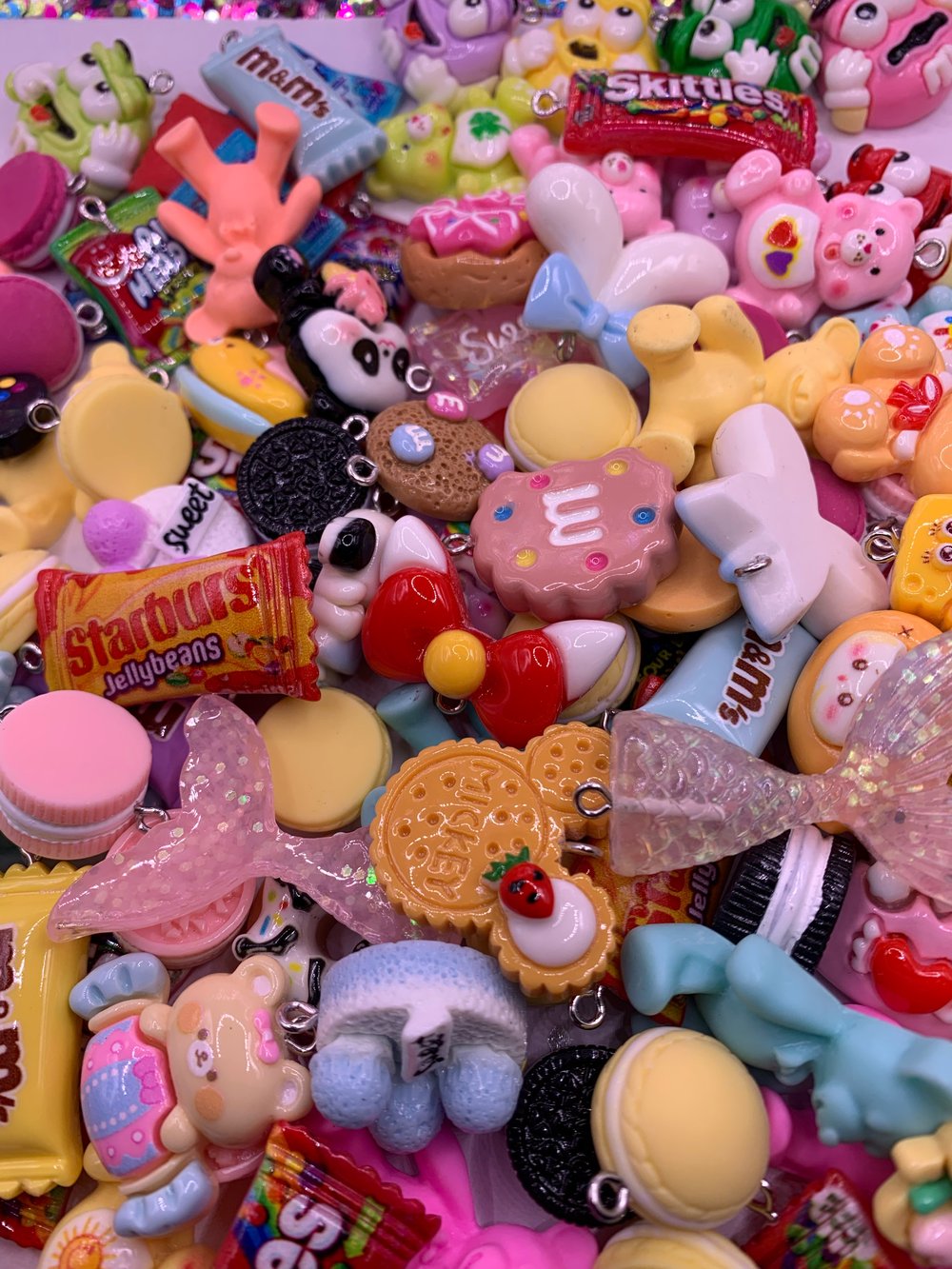 Image of Fun charms (50)