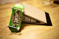 Image 3 of Kicker béton – Collaboration More FBS x Triple Shell