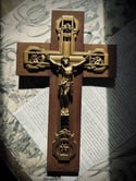 Crucifix Art Déco en bois et laiton, 1920