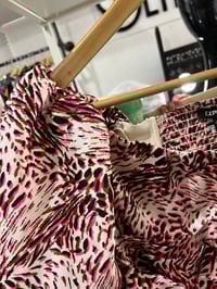 Image 3 of Express printed Pugh sleeve top