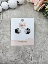 Gingham Studs