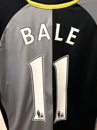 Image 5 of Tottenham Hotspur “BALE 11” 2012/13 Third Shirt + PL patches, XL