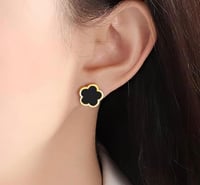 Image 4 of 3-Piece Goldplated, Synthetic  Necklace, Bracelet & Earrings Clover Set  