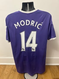 Image 3 of Tottenham Hotspur “MODRIĆ 14” 2011/12 Away Shirt + PL patches  (L)