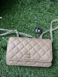 Wallet on chain nude