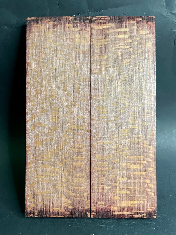 Image of 1/4 Sawn Sycamore Knife Scales QS-11