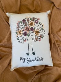 Image 2 of Custom Grandkids/grandbabies Tree Cushion