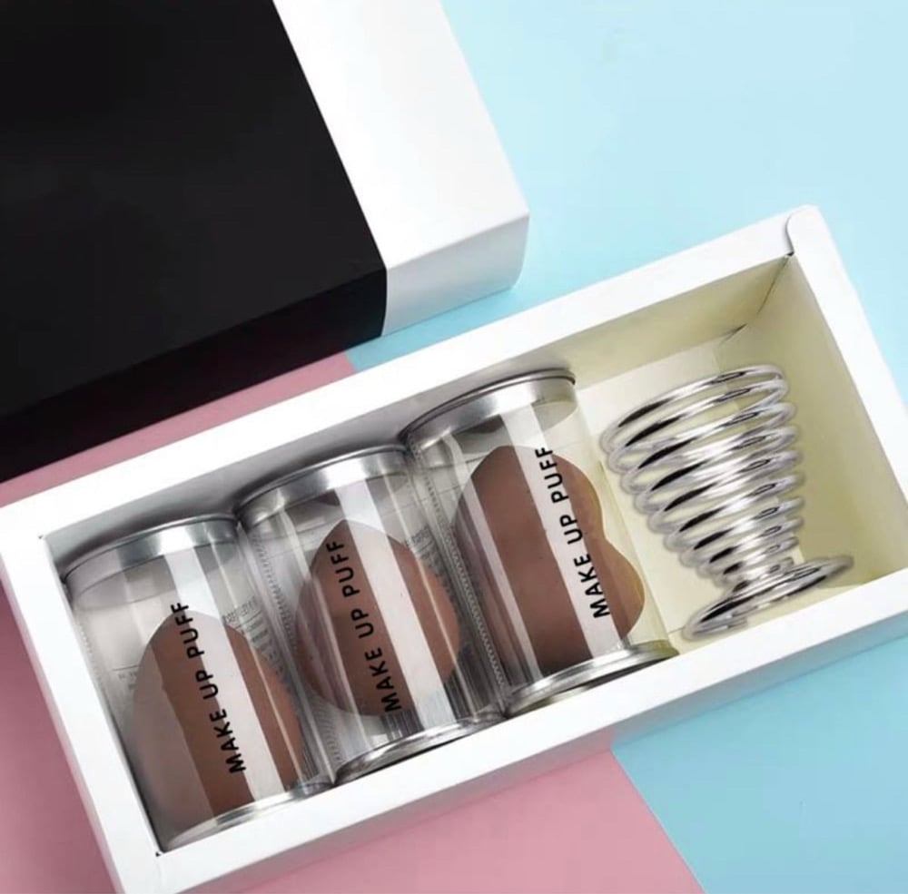 Image of Get Dolled Up 10 Piece Professional Makeup Brush / Sponge Set