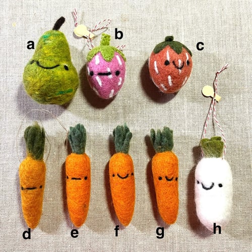 Image of felted food ornaments 2024