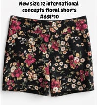 Image 1 of New Sz 12 International Concepts Floral Shorts #655*10