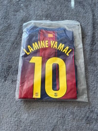 Image 3 of Barcelona home Lamine Yamal no.10