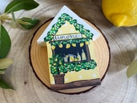 Image 2 of Mini Italian Lemon Hut