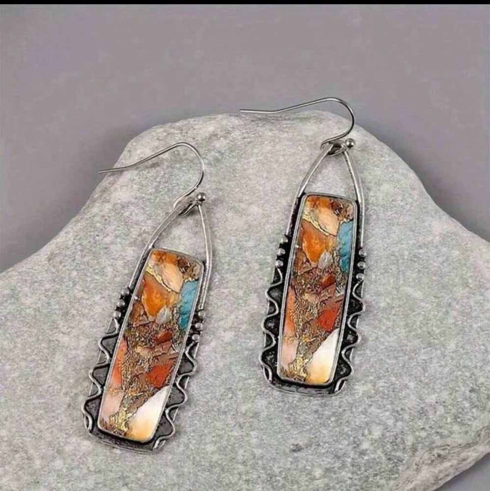 Image of “Fashion Retro Earrings”