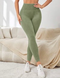 Image 2 of Ribbed Gym Leggings (seafoam green)
