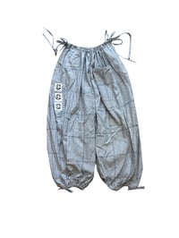 Image 3 of BALLOON GREY