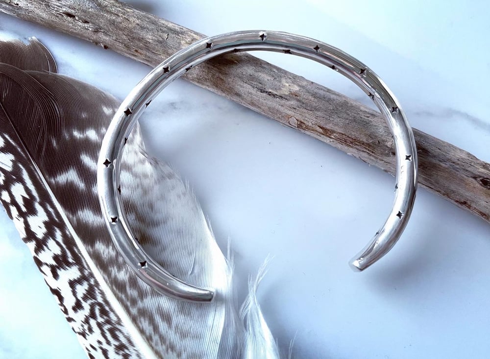Super chunky silver star cuff bracelet. Sterling silver heavy celestial bracelet.