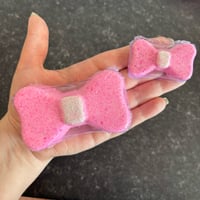 Image 3 of 'Candyfloss' Bath Bombs