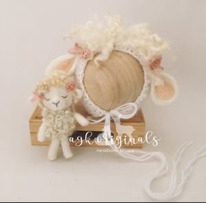 Image of Lamb Lovey