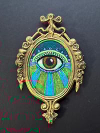 Image 1 of Mystic Eye (green/blue)