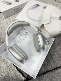 Image 5 of HeadPhones 