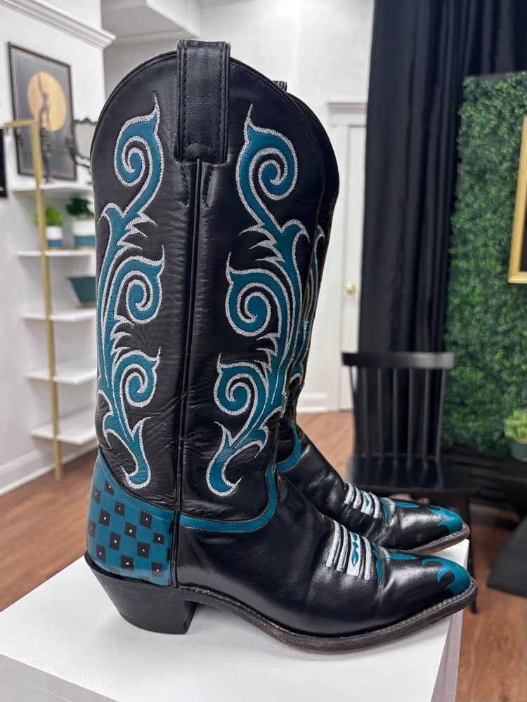 Birds Boots
