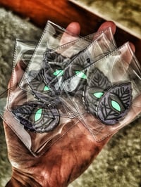 Image 2 of “𝐸𝓎𝑒 𝑜𝒻 𝑀𝓎𝓈𝒾𝓉𝒸” Leaf Coins