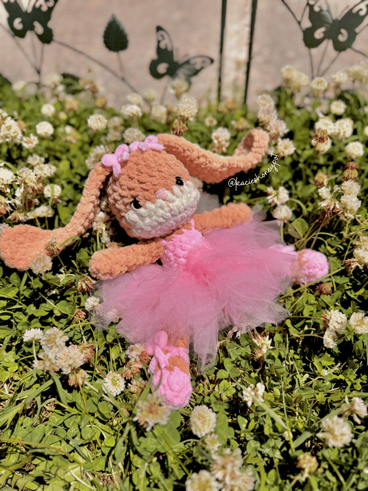 Image of Ballerina Bunny (customizable & scented)