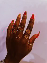 Image 1 of Spiral 3 Ring Set 🌀