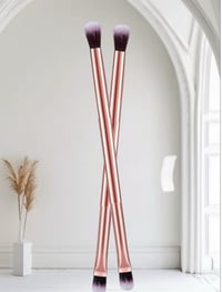 Image 2 of RainBow Drizzle Eyeshadow Palette w/Free Brush