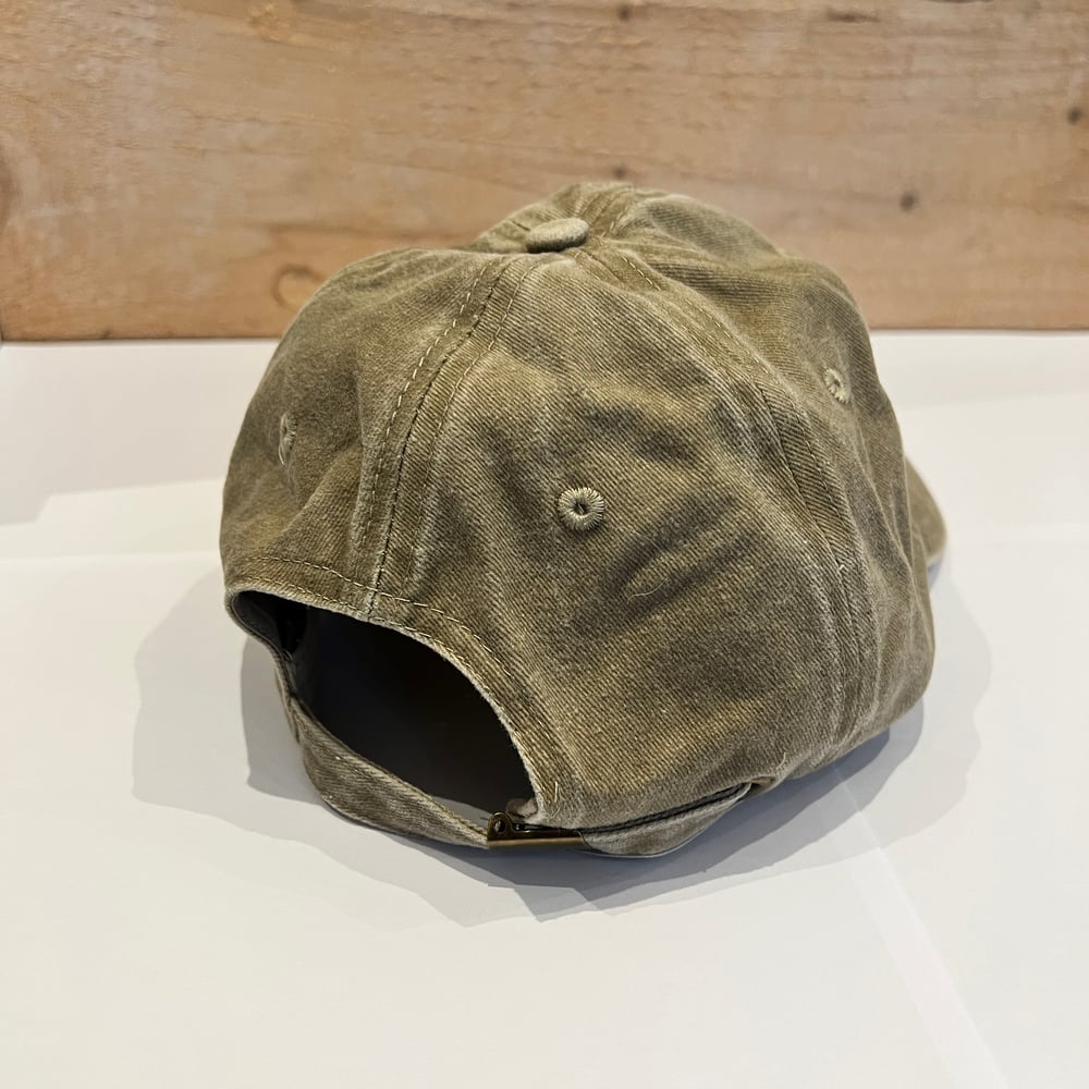 WASHED COTTON CAP - SAND.