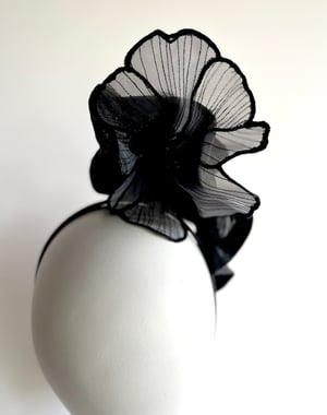 Image of Black straw freeform headpiece 