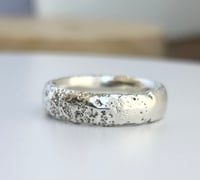 Image 2 of Comfort sand texture ring 