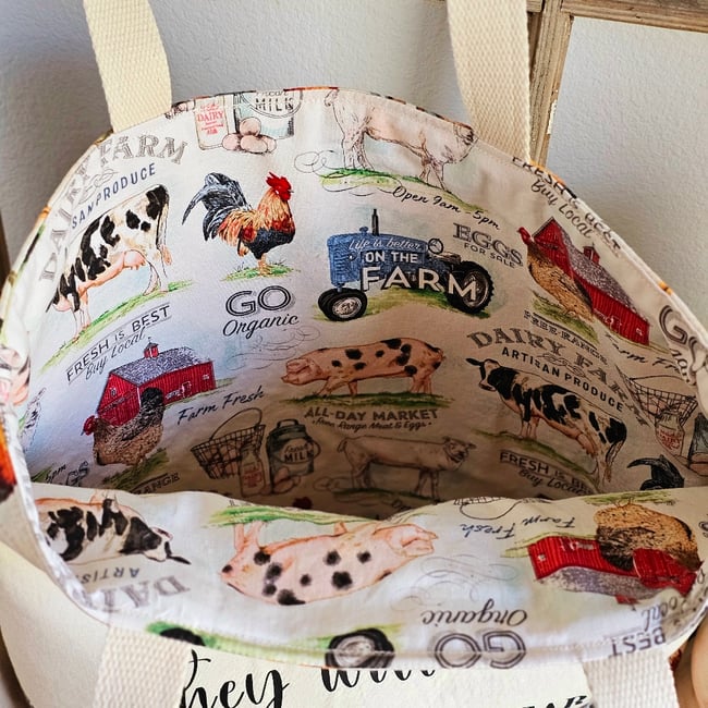 Feed Them Chicken Tote Bag 