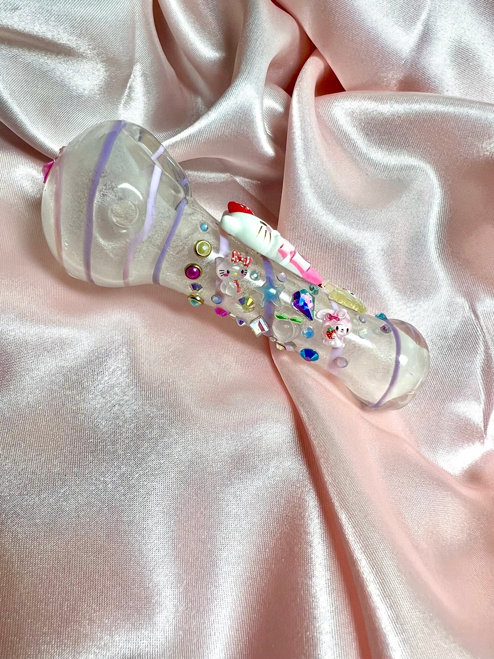 Hello kitty pastel 🌀 glow pipe