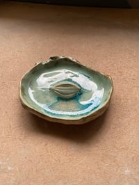 Image 3 of Grounding dish 74