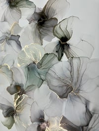 Image 2 of Magnifique