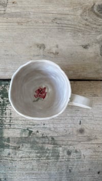 Image 3 of Rose mug 02