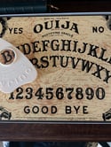 Ouija board reproduction de l’original de William Fuld, boîte de 2013