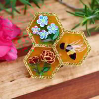 Beehive In Bloom Brooch - 13