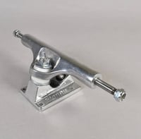 Image 3 of SLAPPY TRUCKS  ST1 Hollow Silver Skateboard Trucks 8.5''