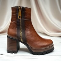 Image 1 of DORKING D9413 TAN