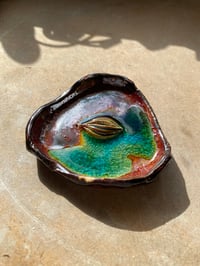 Image 2 of Grounding dish 53