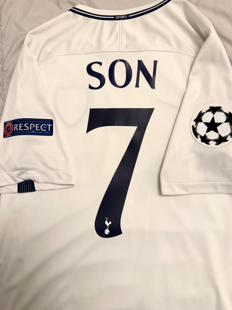 Image of Tottenham Hotspur “SON 7” 2017/18 Home Shirt + UCL patches  (L) 