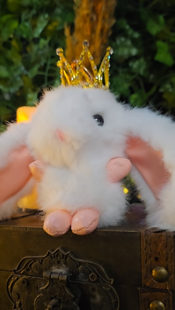 πThe Armored Kingdom Crowned Snowflake White Snugglehop Bunny Keychain