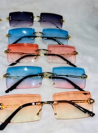 Image 3 of RIMLESS GLASSES 