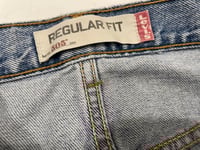 Image 4 of 2000s LEVIS 505 LIGHT WASH DENIM JEANS - SIZE 34 x 32