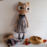 Image 5 of Amelie Acorn