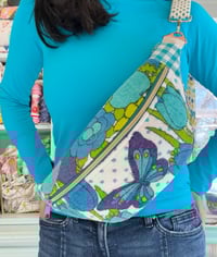 Image 4 of Vintage Toweling Crossbody Fannypack 05