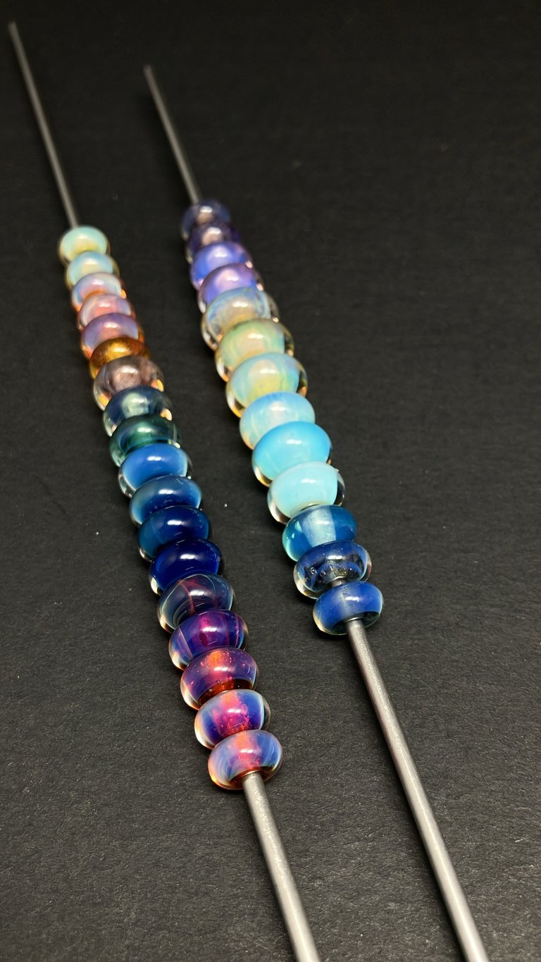Set of 30 Boro Beads Image 3