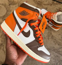 Custom Jordan 1 High OG ‘Starfish’ Transformation 